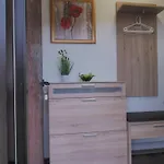 Haus 80 Eg *